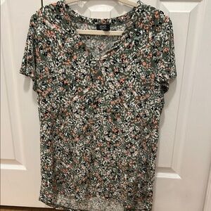 Jones New York Women's Green Floral Top